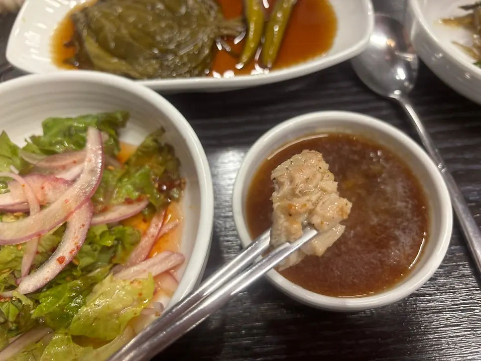 Close-up of well-grilled teukyang