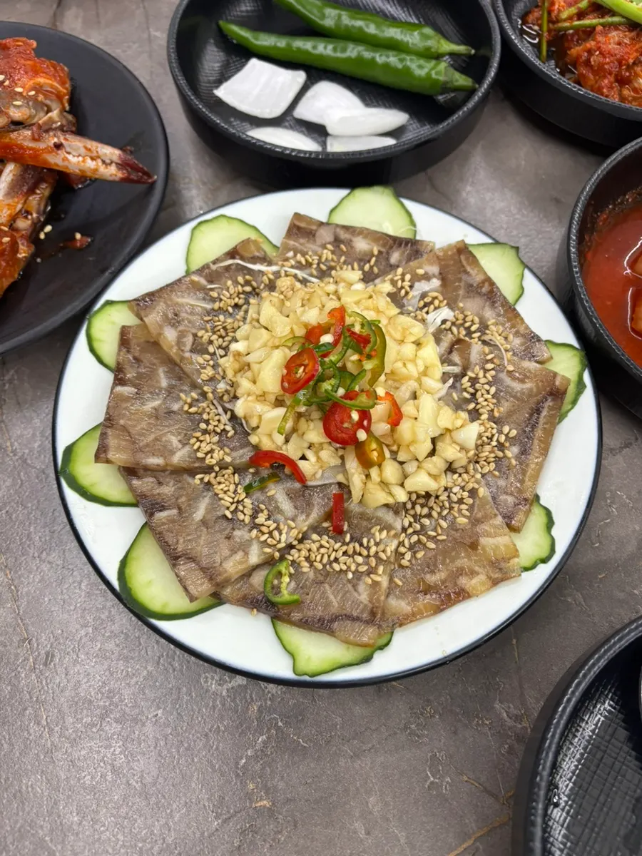 푸짐하게 차려진 대가한상 사이드 메뉴