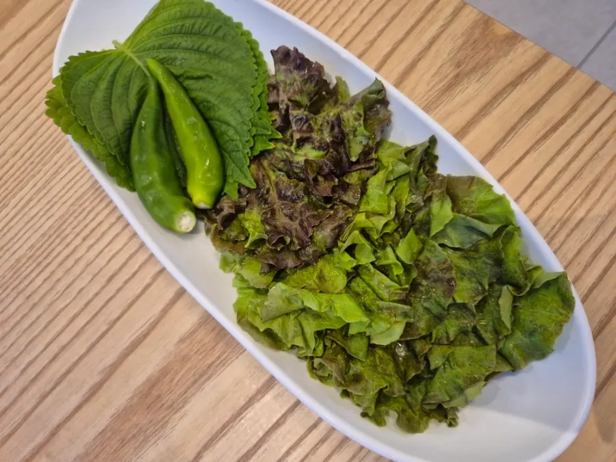 Neatly arranged basic banchan spread