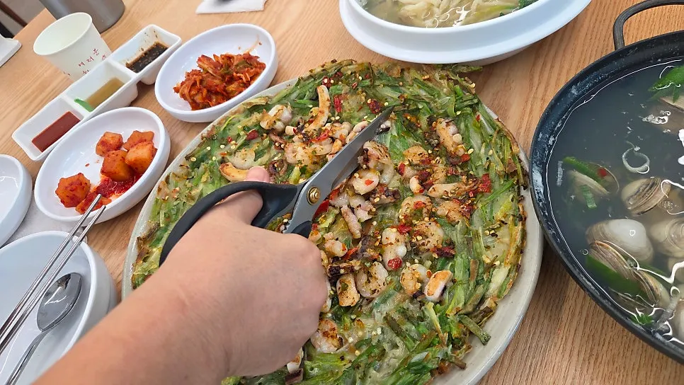A full plate of onaksae seafood pancake
