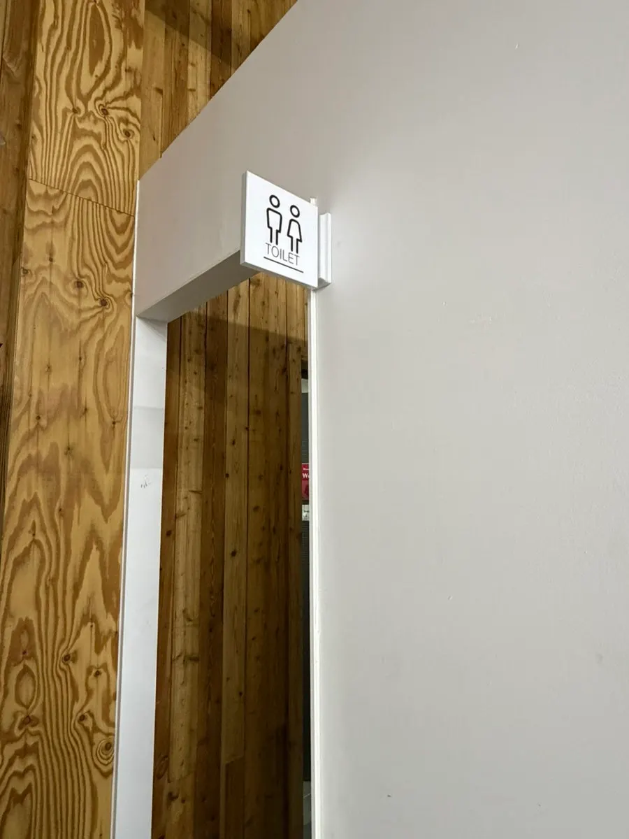 식사 마무리 무렵 테이블 모습