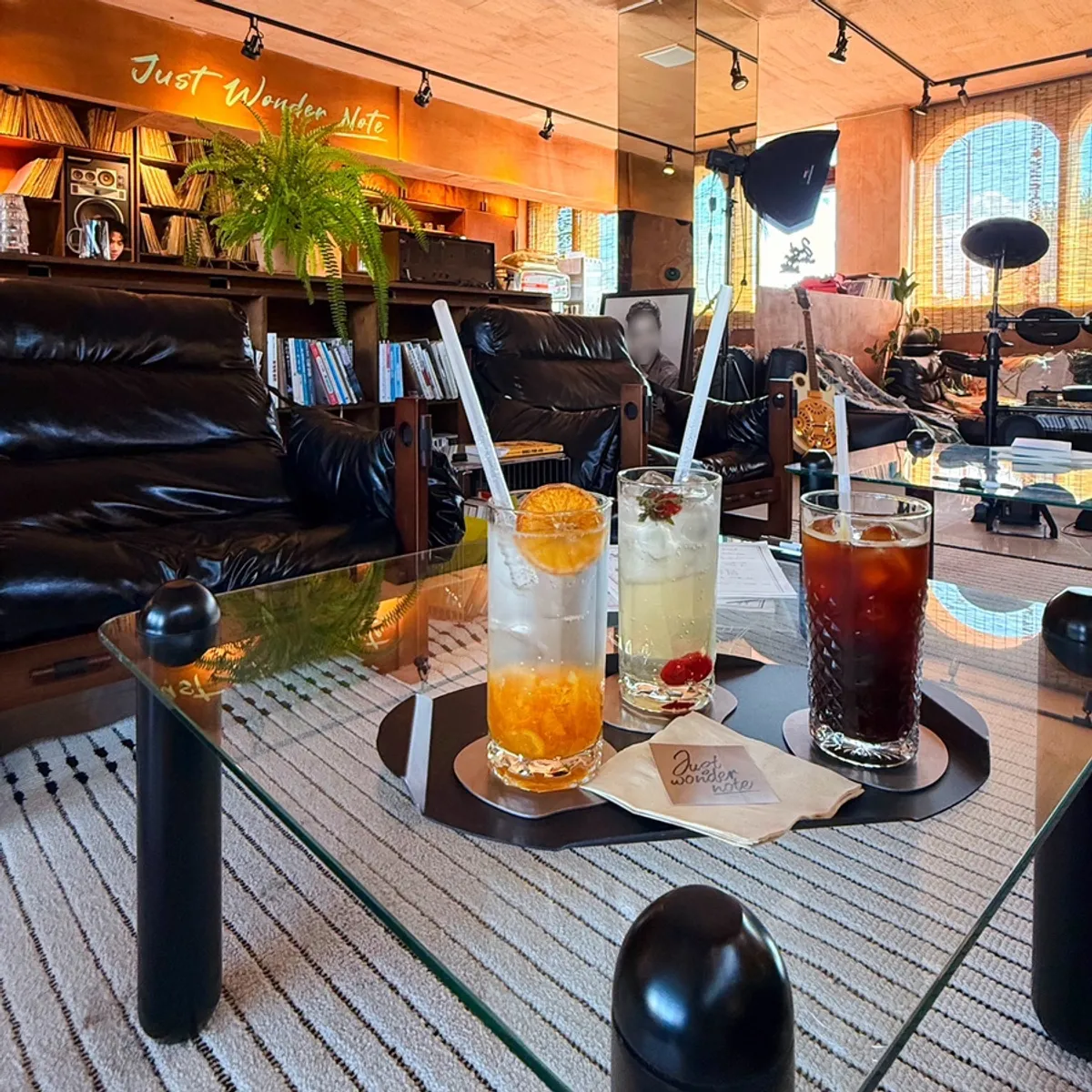 Main space at Just Wonder Note café in Gimnyeong