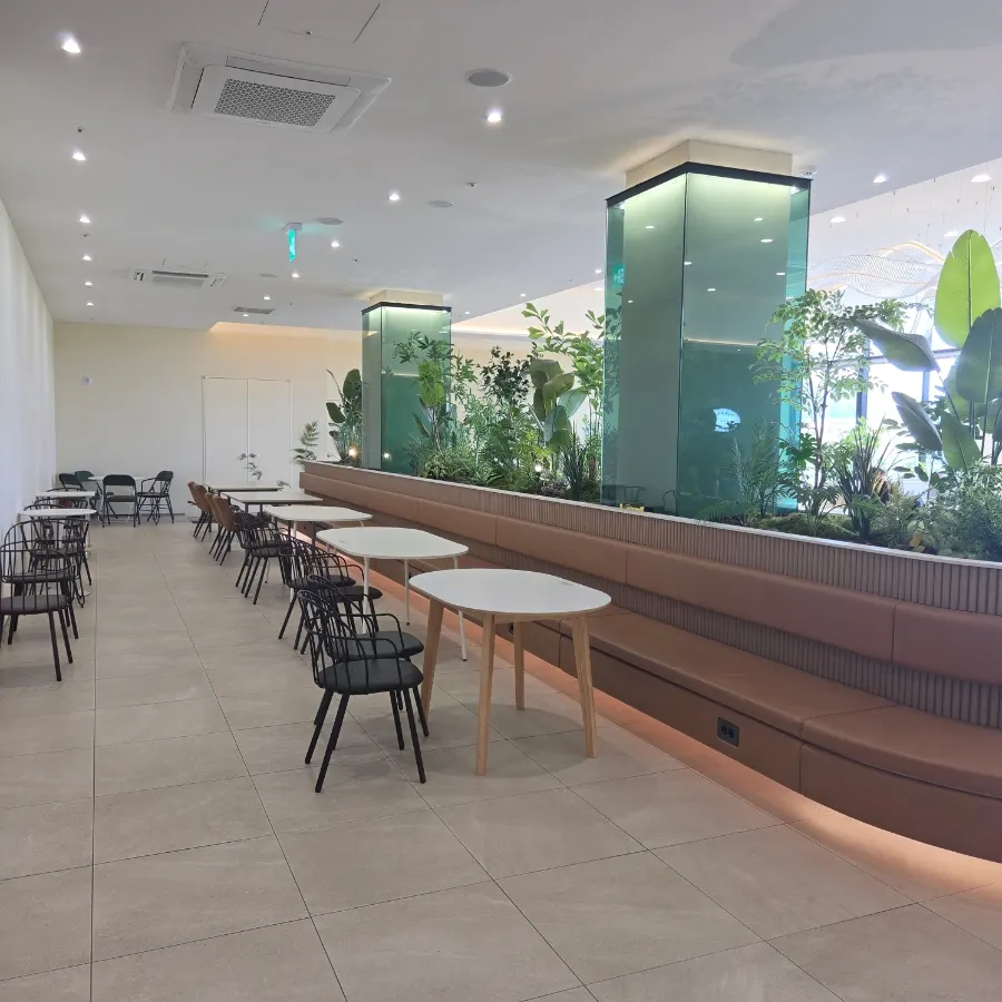 Spacious café seating area