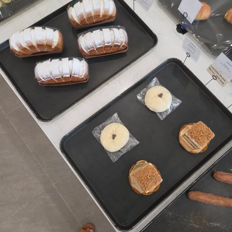 Bakery display at The Nillai