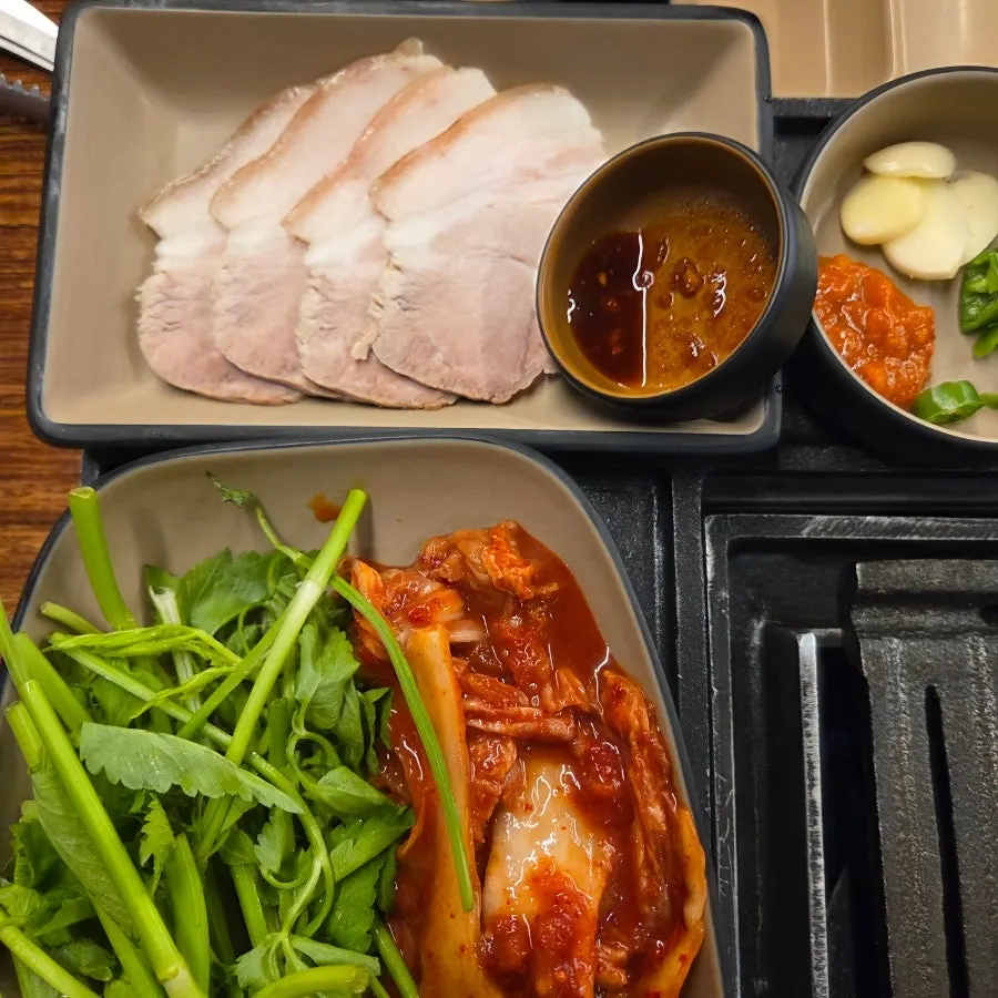 한돈커플한상 상차림