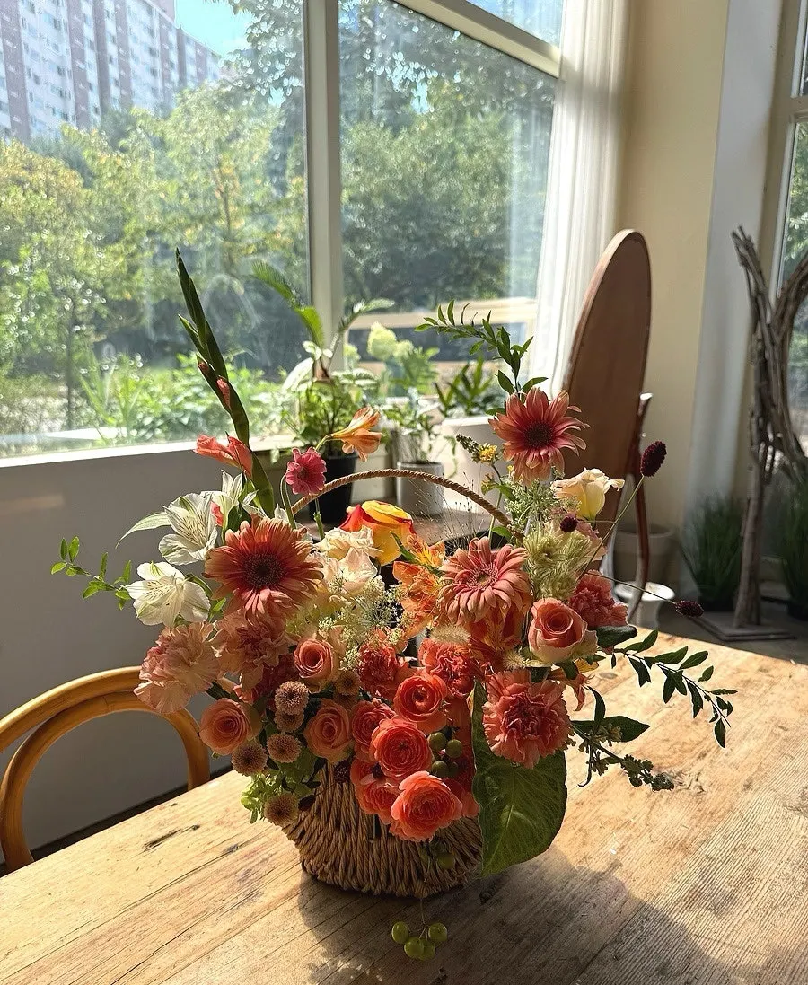 Natural-feeling flower shop interior with fresh flowers
