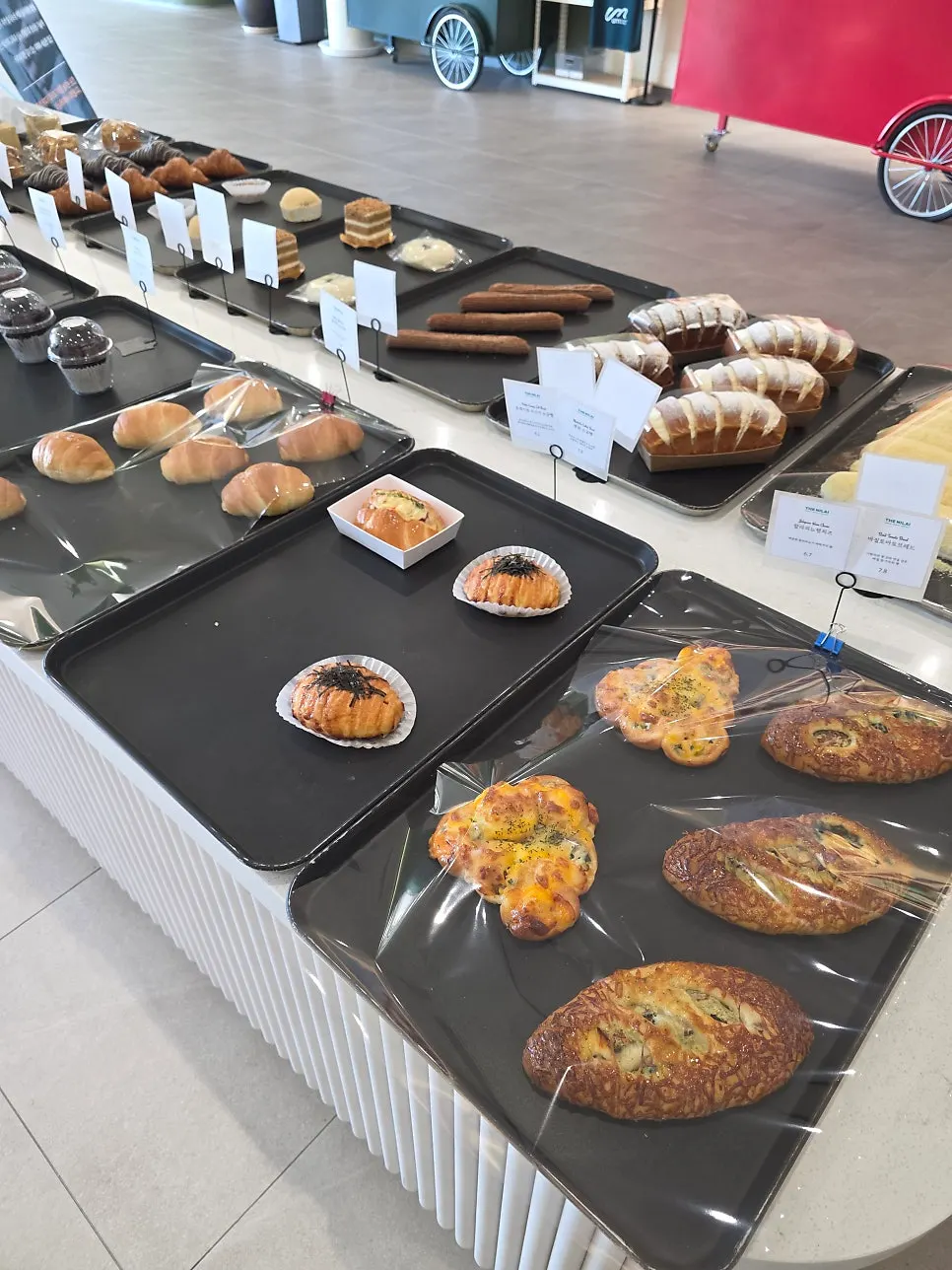The Nillai bakery display