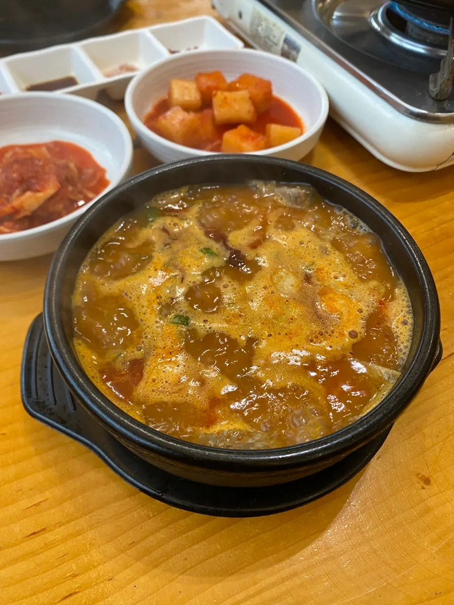 A bowl of spicy lean-meat sundae-guk