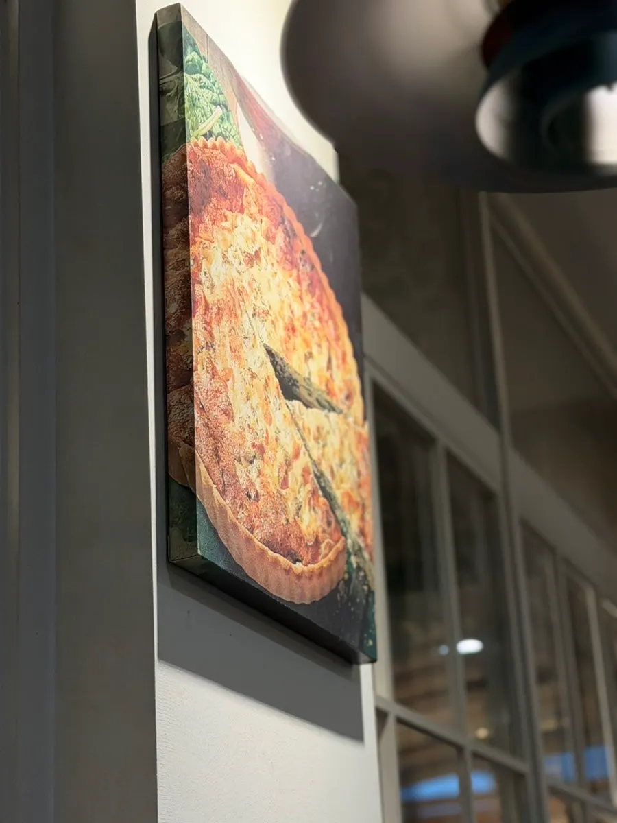 Interior of wood-fired pizza specialist Restaurant Polia