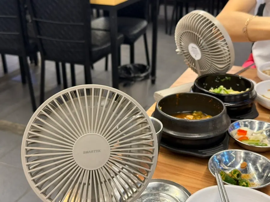 창문을 열어준 갈비굼터 풍무역점 좌석