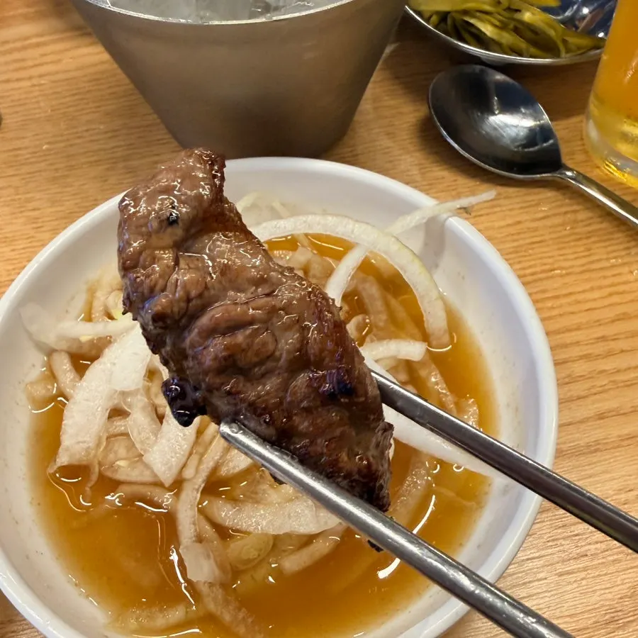 Beef short rib meat grilled over charcoal