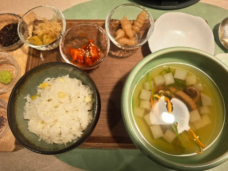 Plate of straw-fire smoked grilled eel