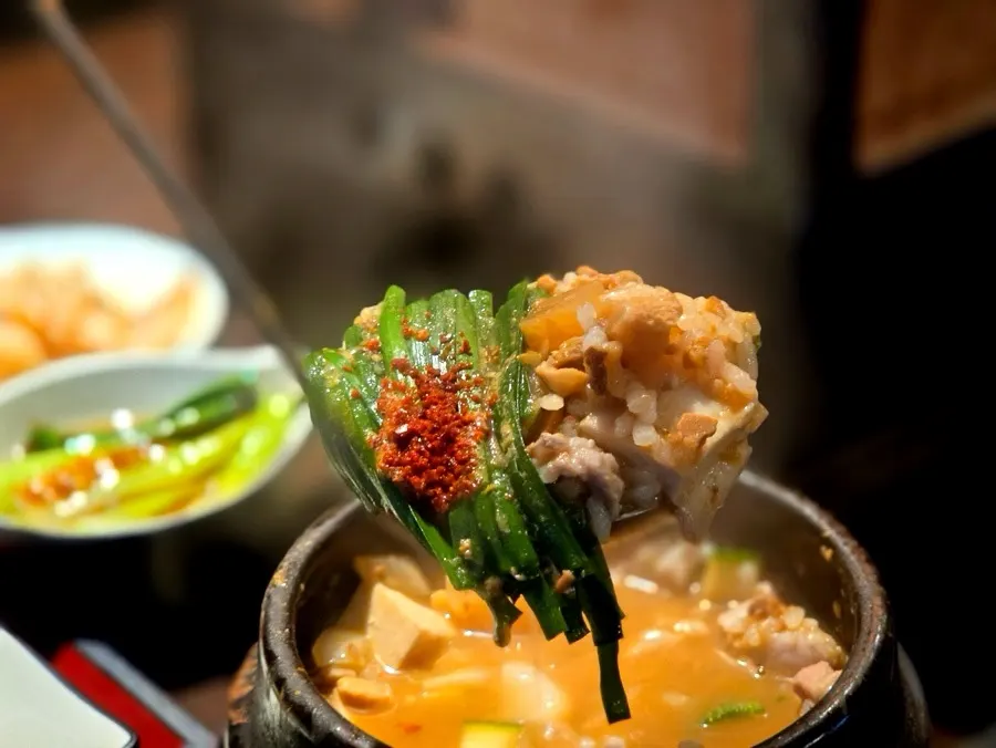 Donjang sulbap broth with tofu