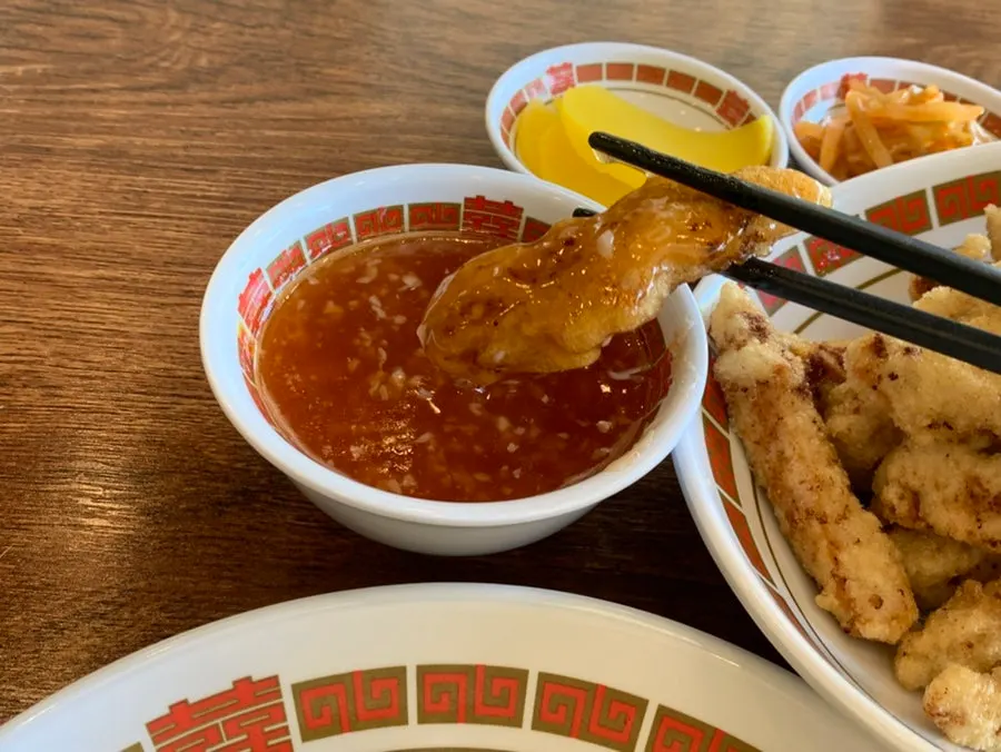 Garlic tangsuyuk with white, crispy batter