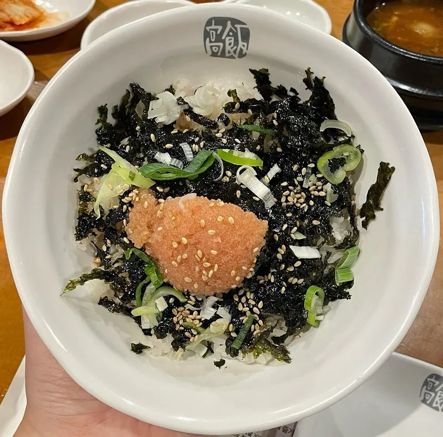 마늘소스에 곁들인 목살