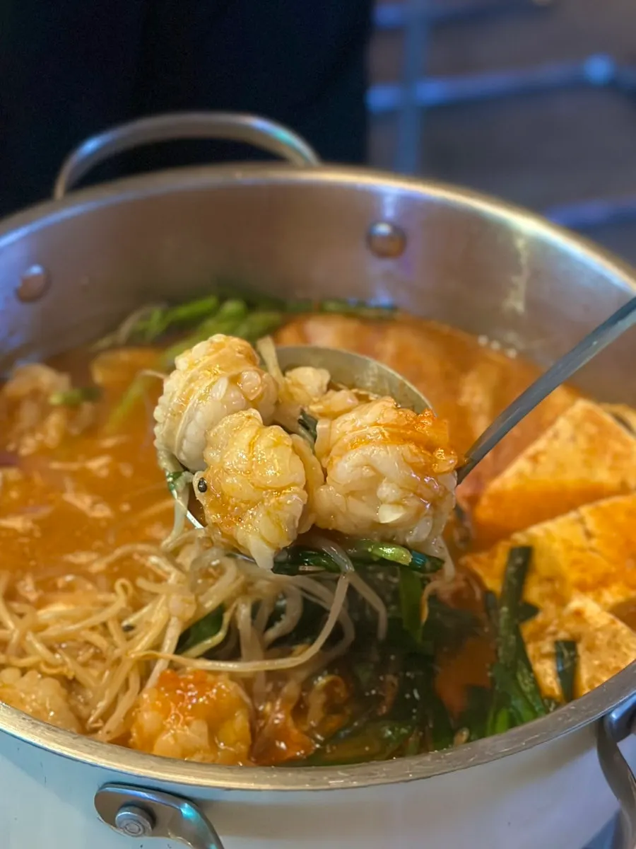 Close-up of Korean beef large intestine soaked in broth