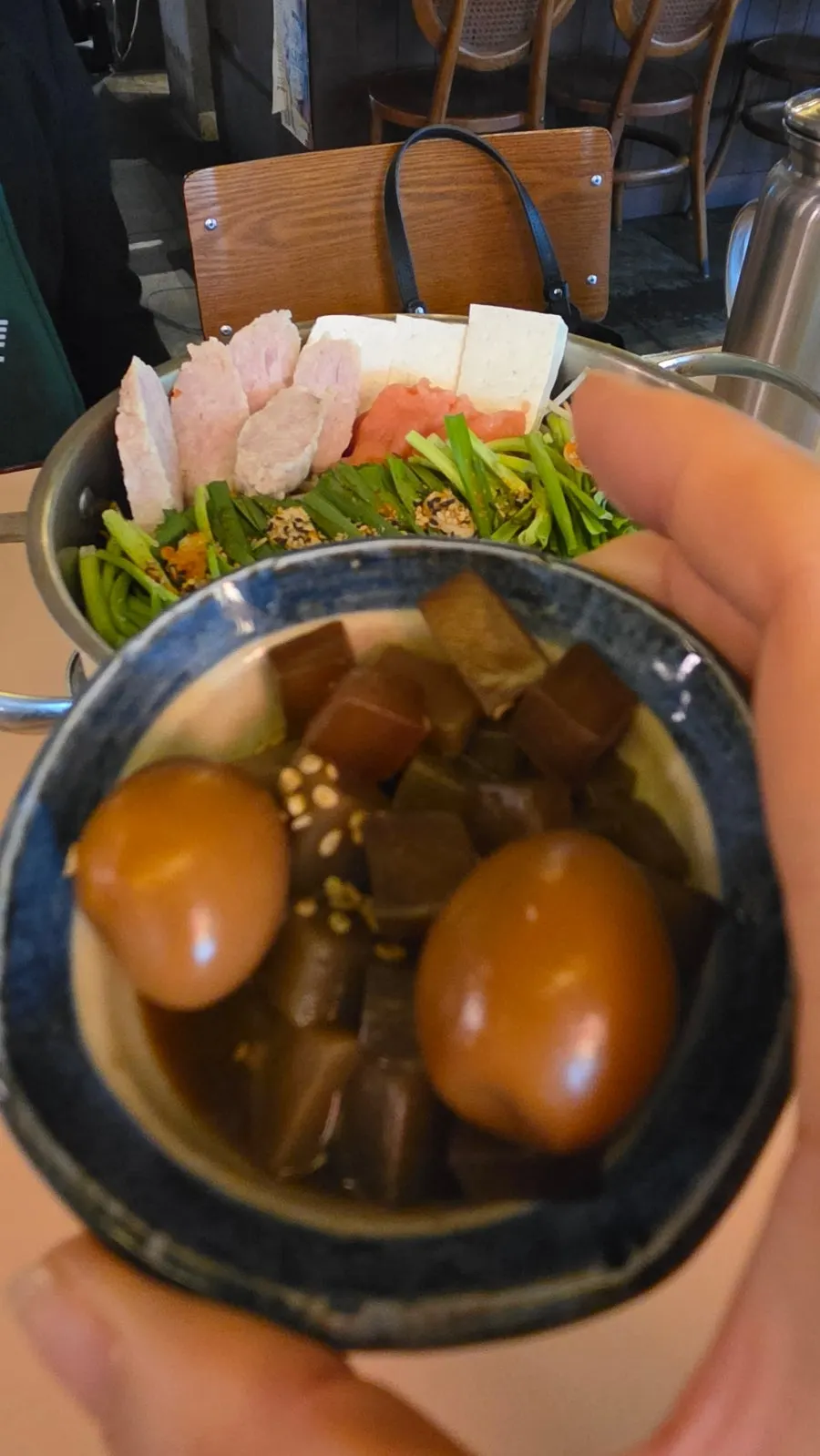 Motsunabe broth simmering