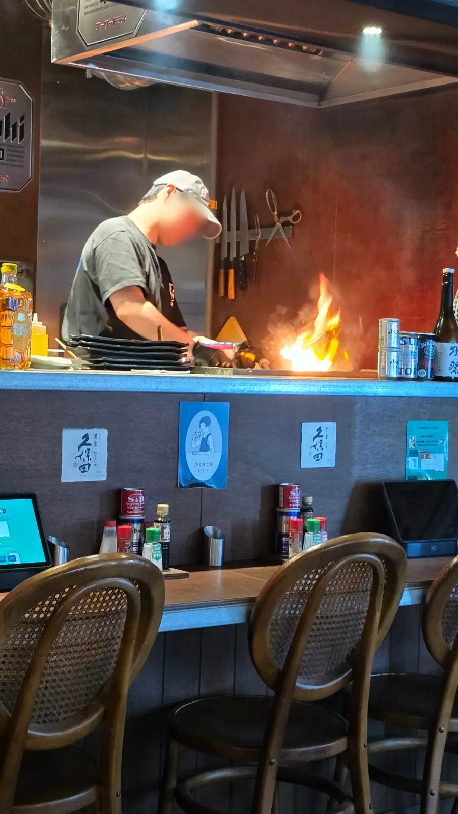 Early evening atmosphere at Gobusi Nonhyeon Branch