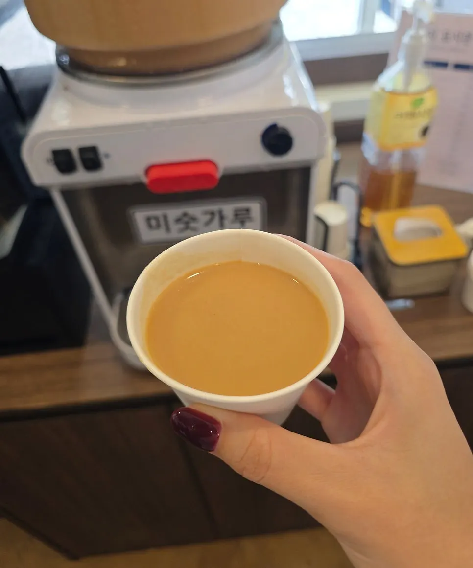 A rich cup of misugaru for dessert