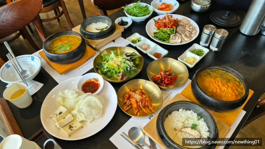 식사를 마친 산골추어정 고창본점 테이블