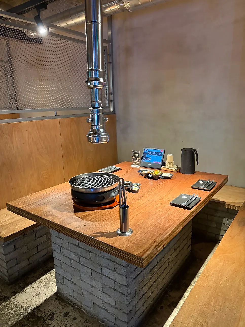 Interior view of Godansu Changwon Yongho Branch