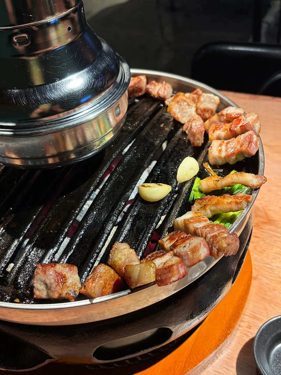 Aged Godansu pork wrapped in lettuce