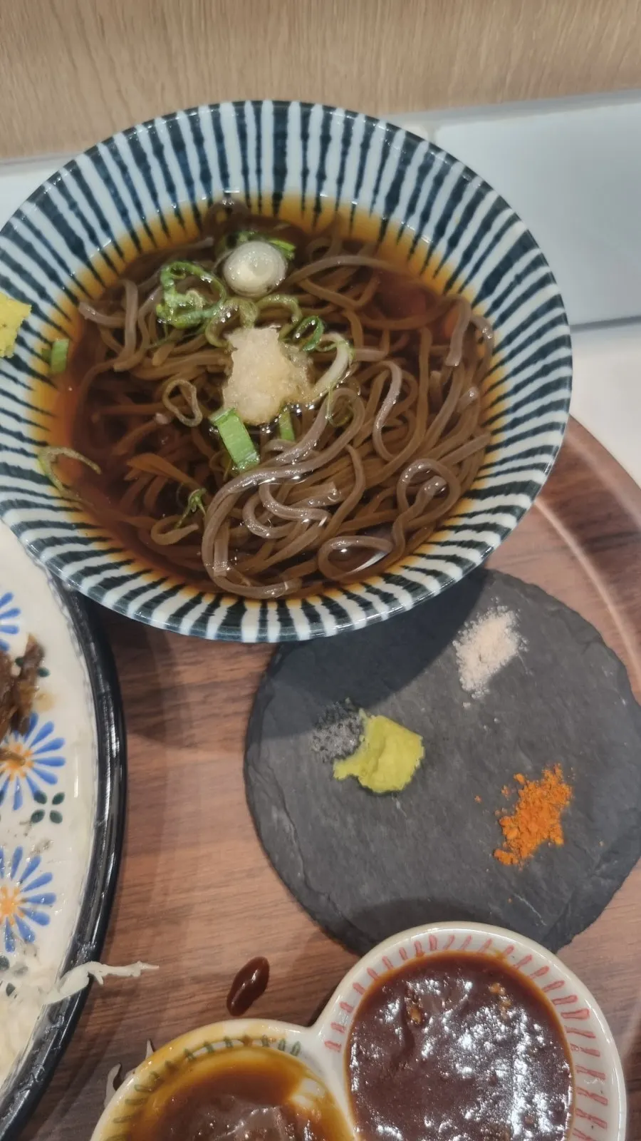 시원한 냉소바 한 그릇