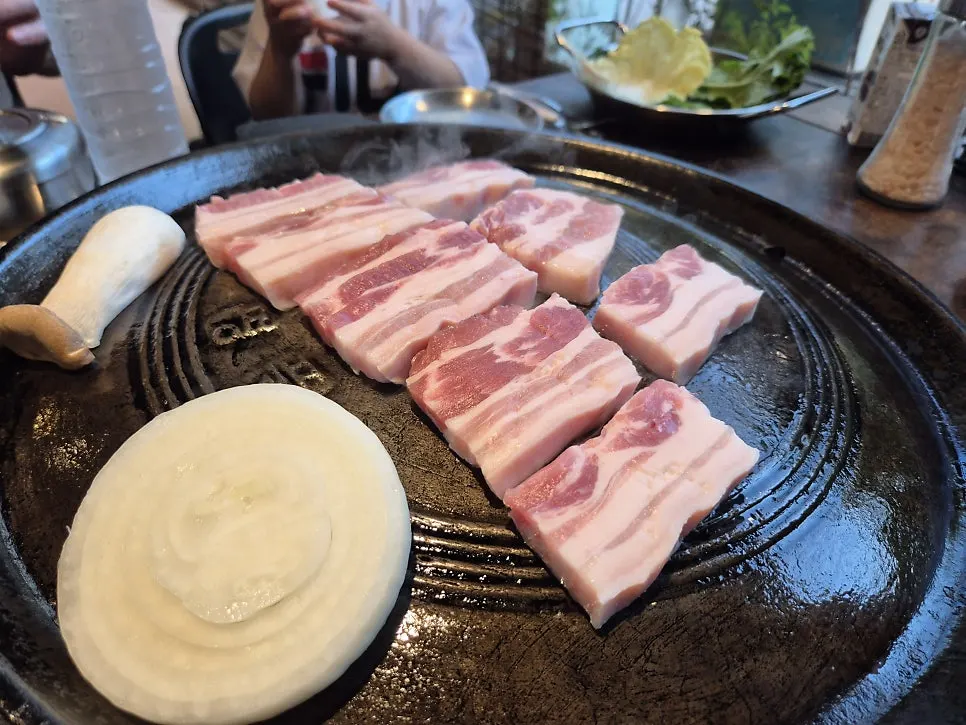 가족 식사하기 편한 고기가온당 좌석