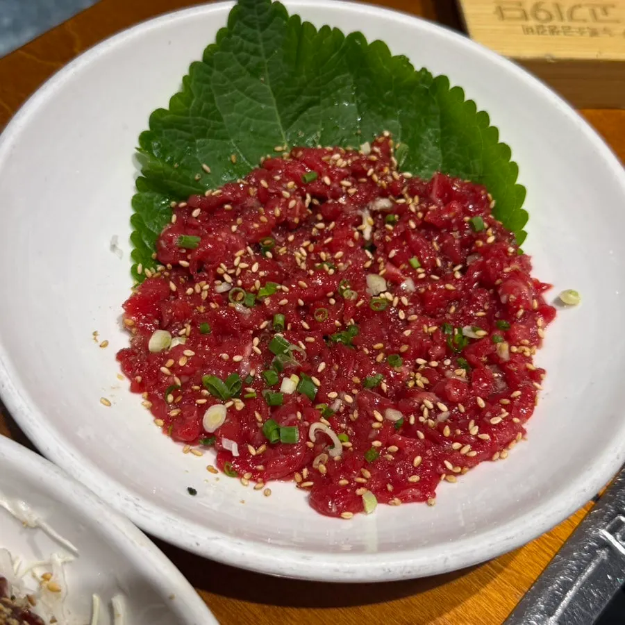 Flower-shaped sushi with fresh wasabi