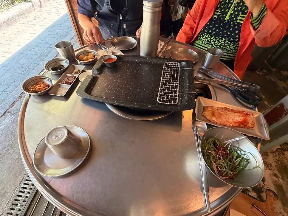 BBQ table setting with basic side dishes