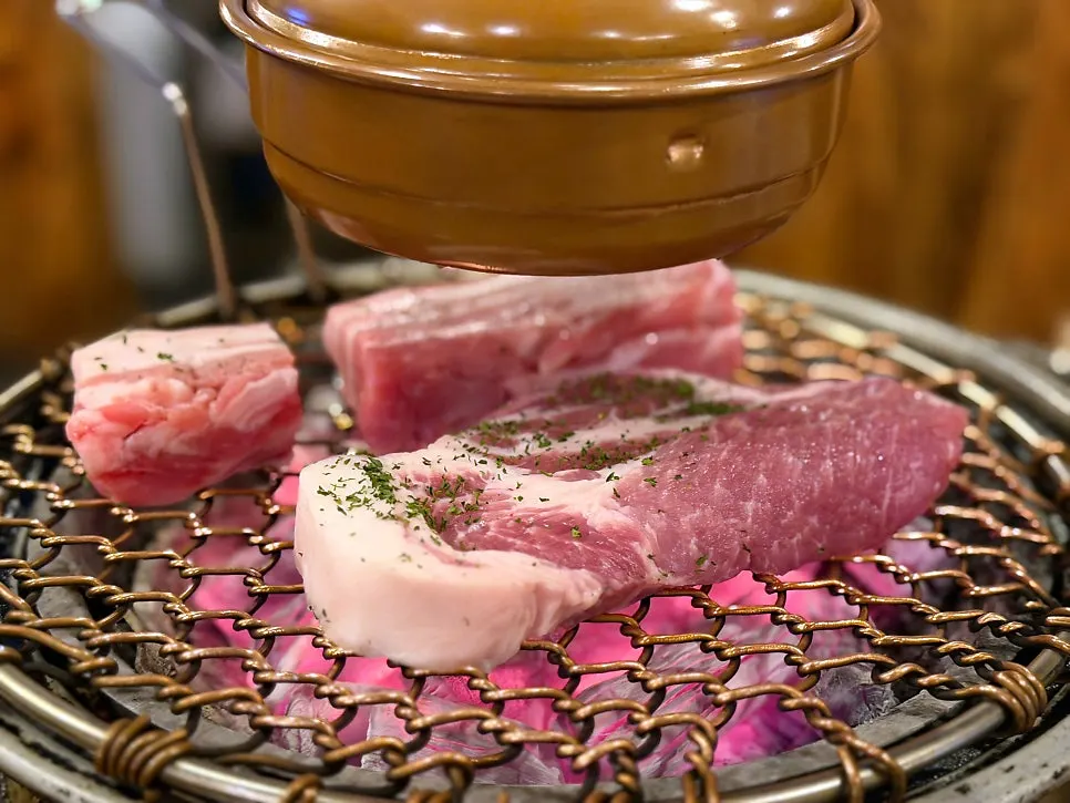 Plate of raw ogyeopsal and mokssal that was ordered