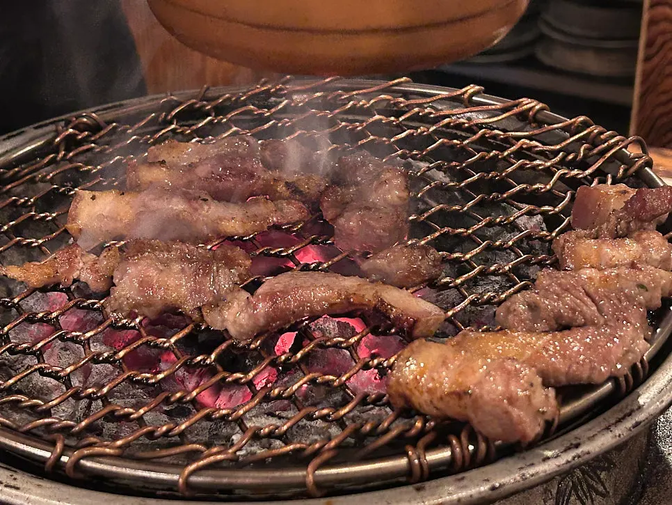 사장님이 직접 구워주는 고기