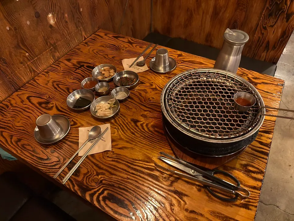 A table for four already set up for the reservation