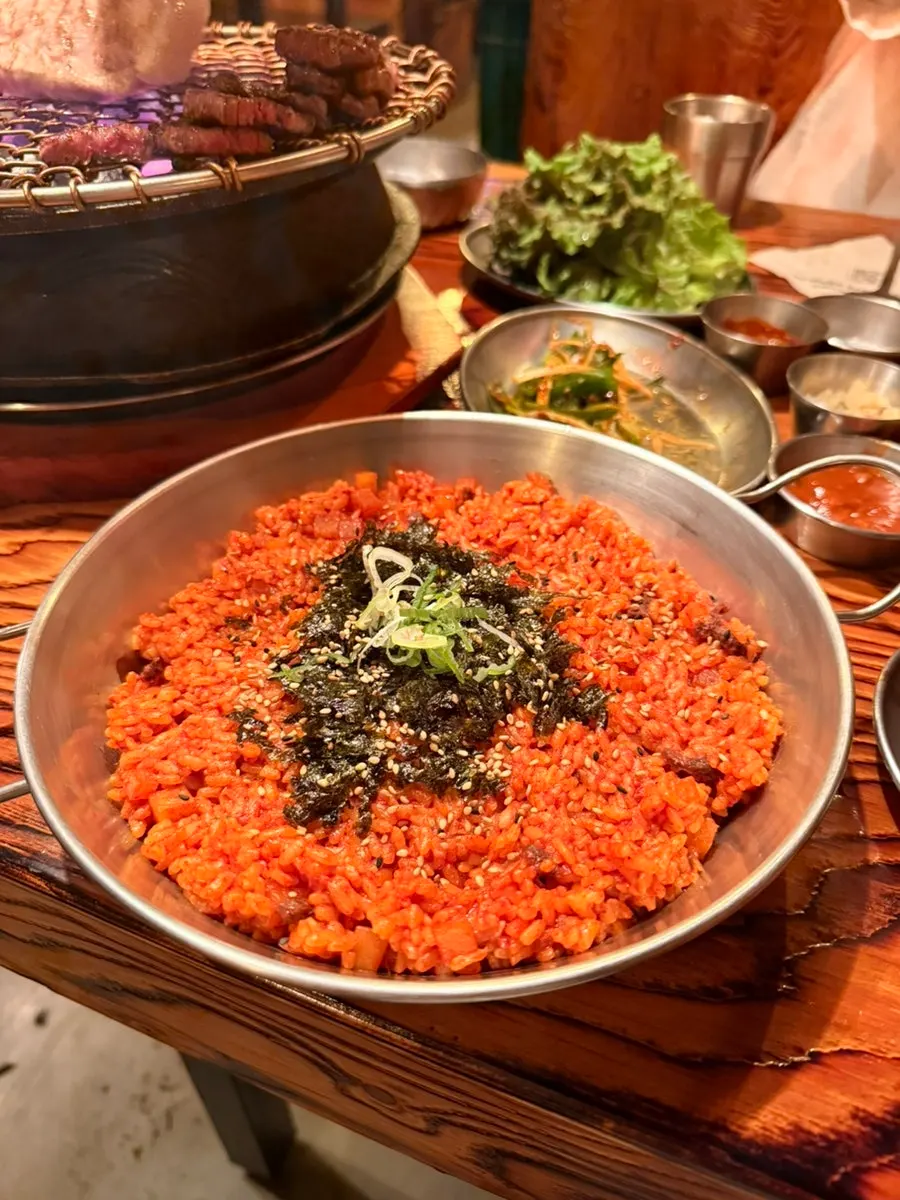 깍볶밥 볶음밥 한 그릇