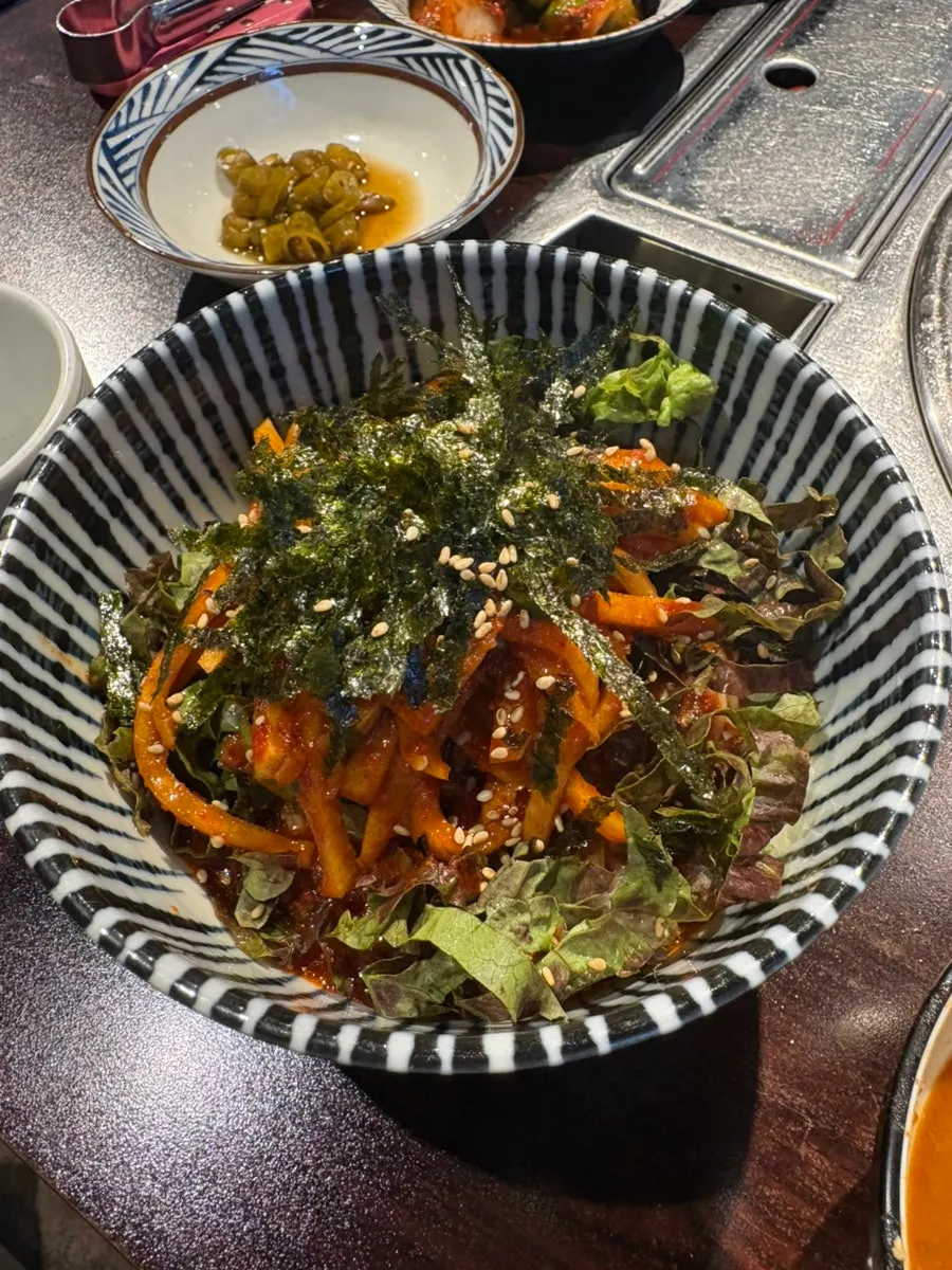 영수증 리뷰로 받은 비빔국수와 무생채