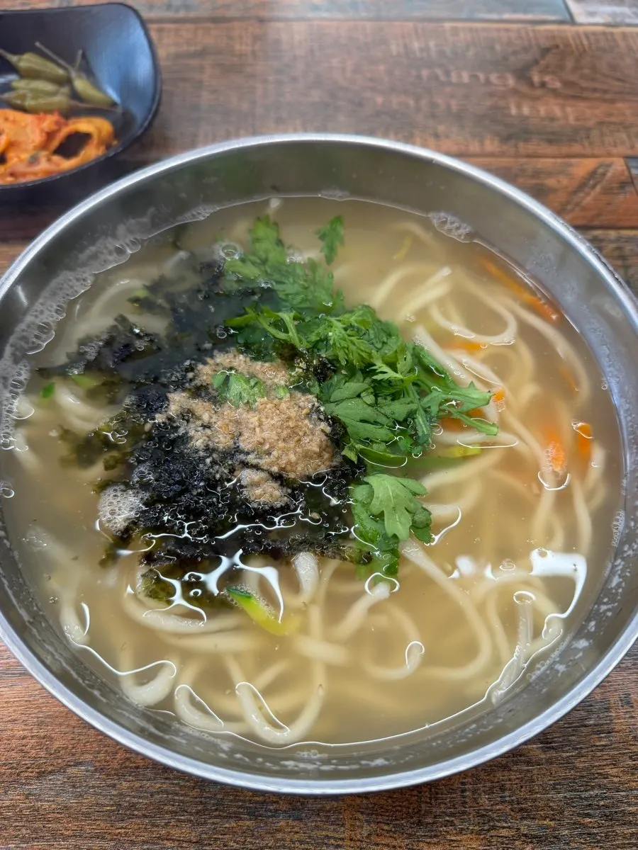 A bowl of chewy noodles at Gogo Kalguksu