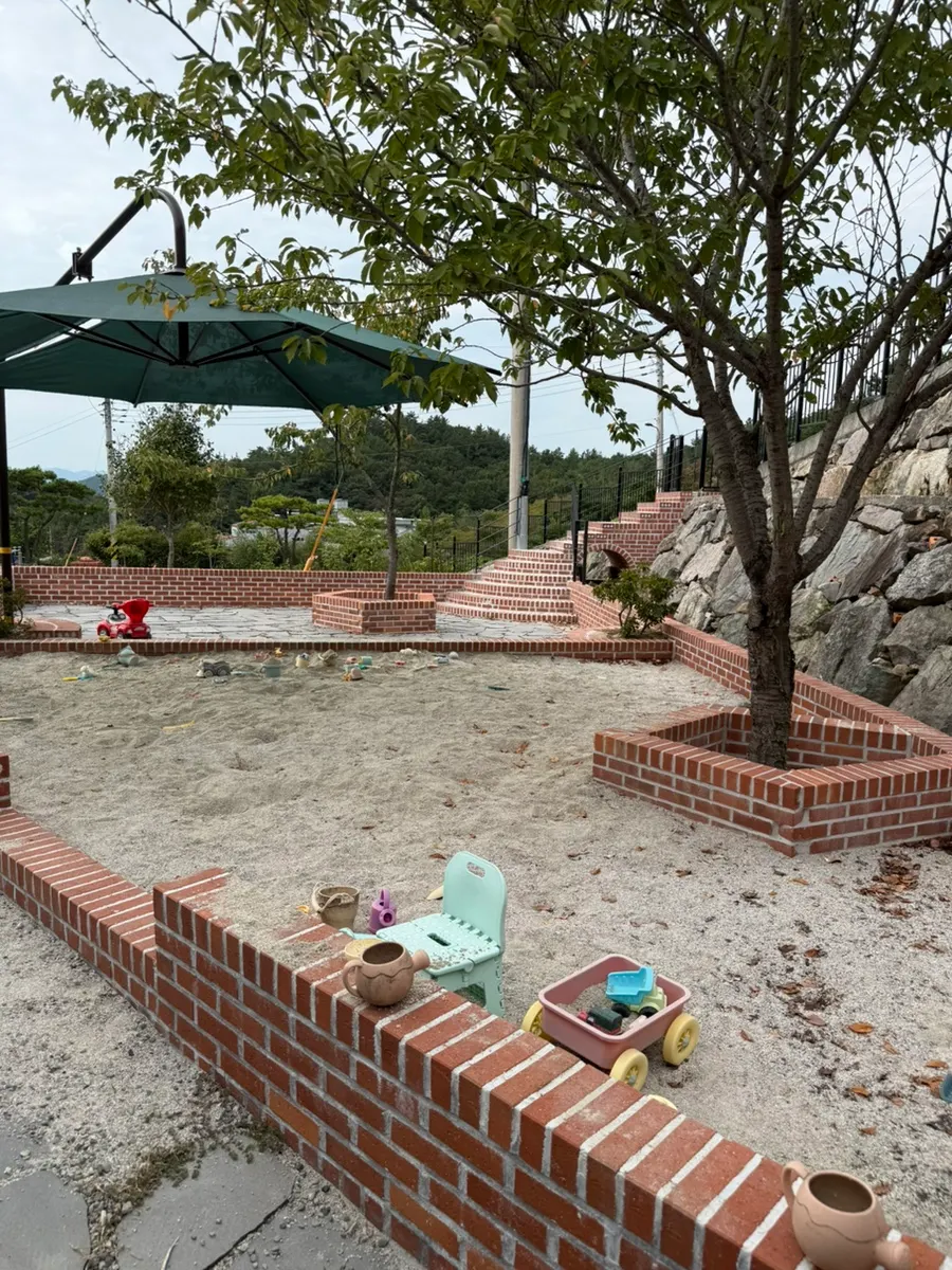 Indoor kids' playground at the glamping site