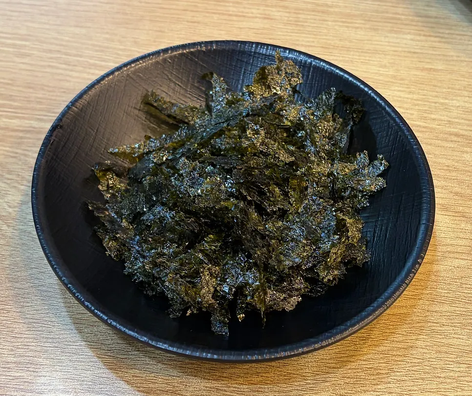 ソガルビチムとトッカルビを並べたテーブル