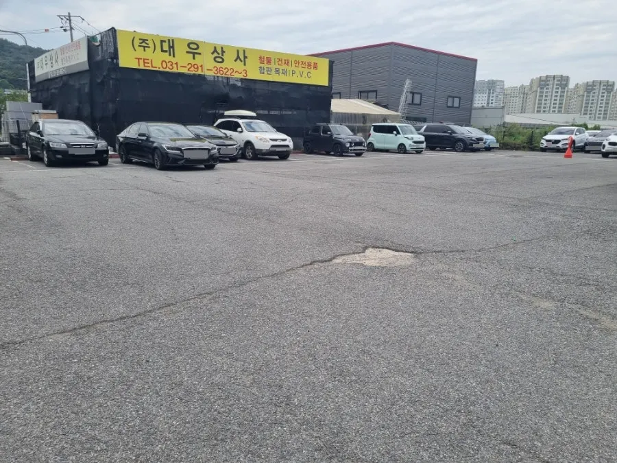 30대 이상 주차 가능한 매장 단독 주차장