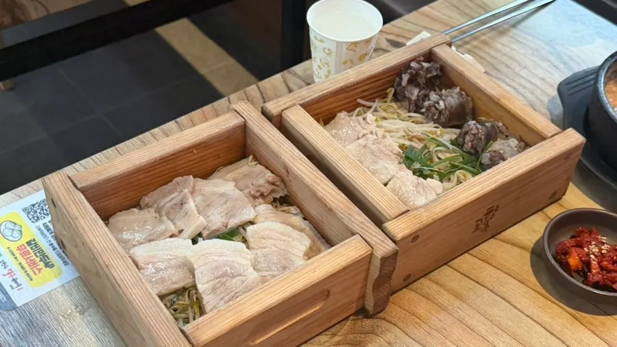 Final spread at the end of the meal at Gohyangok Eolkeun Sundaeguk Wondang Branch