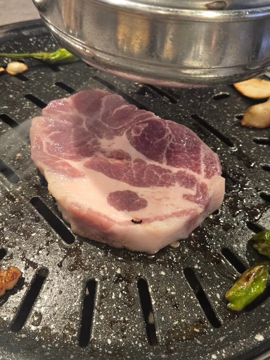 친구들과 즐긴 골목집갈비살 고기 한 상
