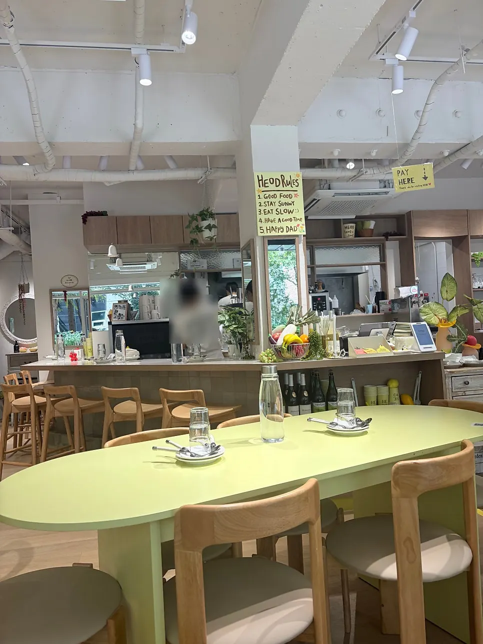 해옫 마포 내부 좌석