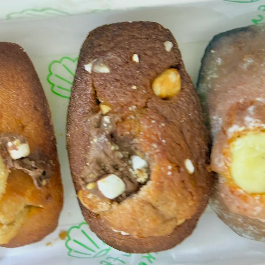 Nutella madeleine topped with hazelnut and marshmallow