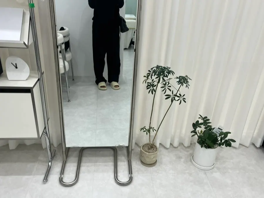 이요샵 속눈썹 시술 베드와 실내