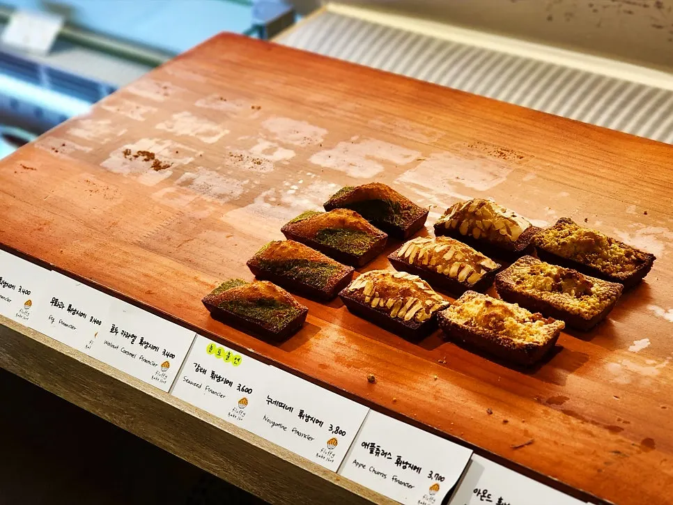 Empty dessert display shelves