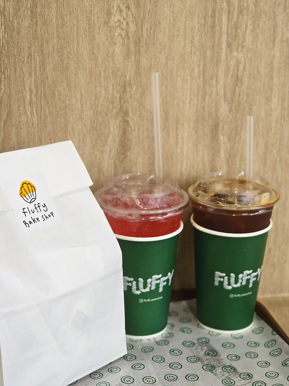 Takeout dessert packaging