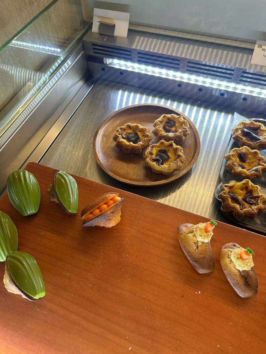 Pastries arranged at Fluffy Bake Shop
