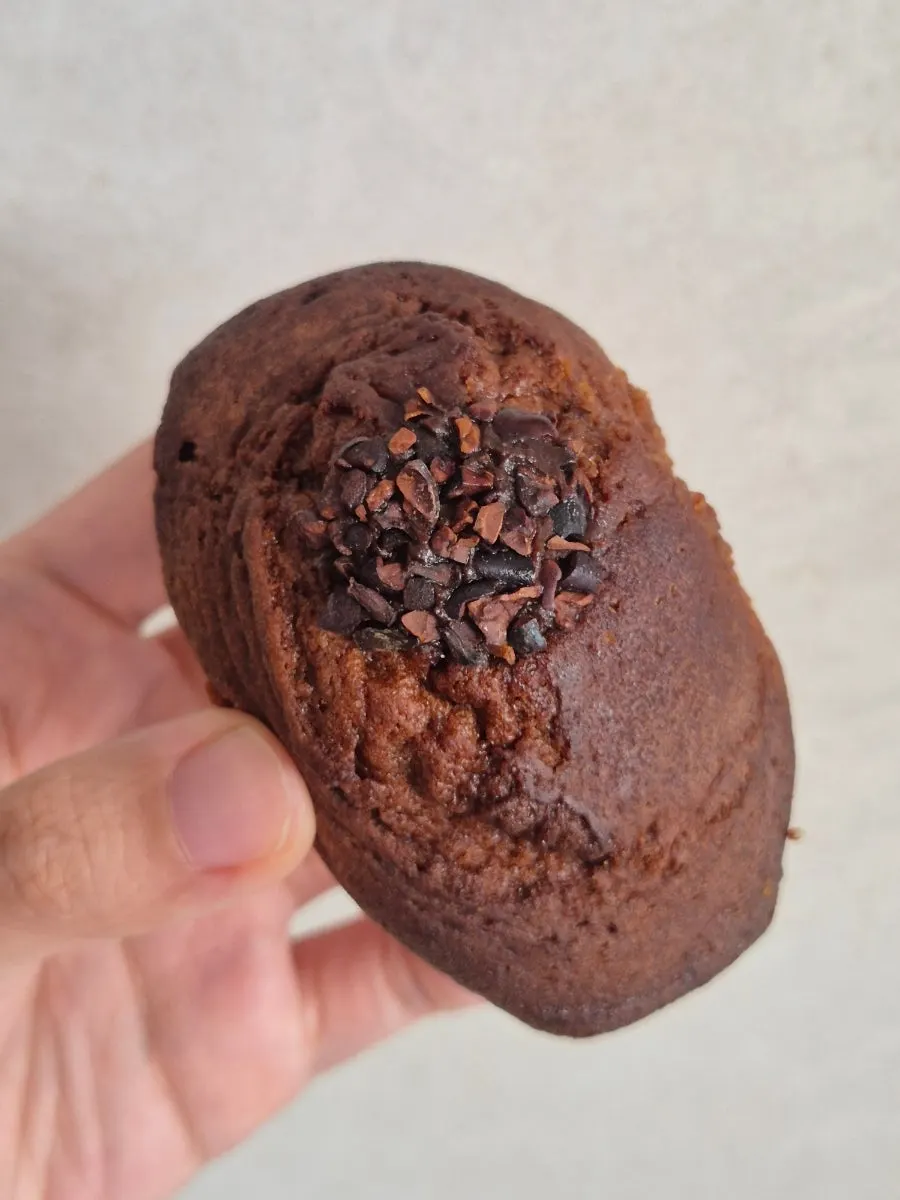 Crispy-topped nunetine financier