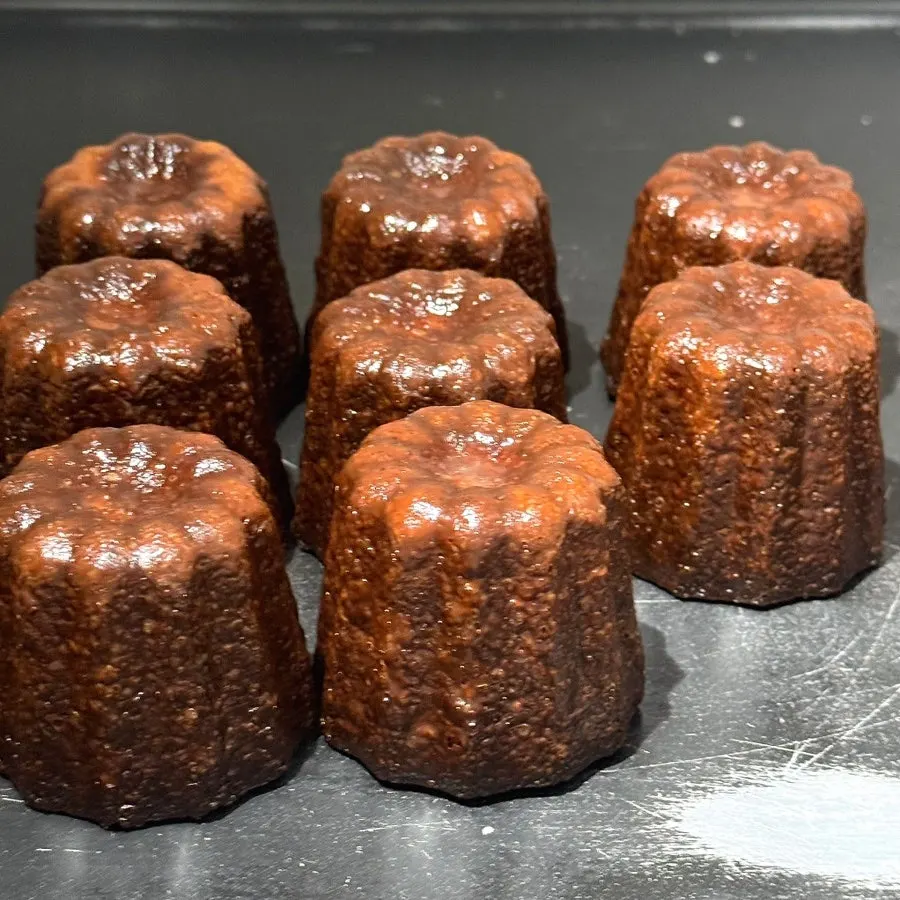 Vanilla canelés on display
