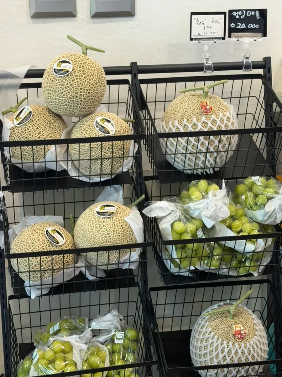 Visiting Matam, a fruit-gift specialist near Gongdeok Station